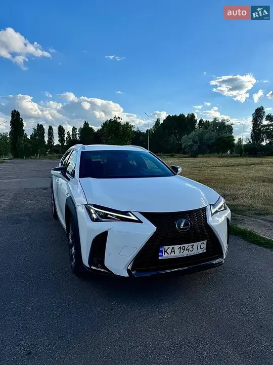 Lexus Ux
