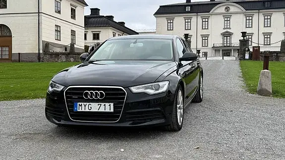 Audi A6 2012 photo 2