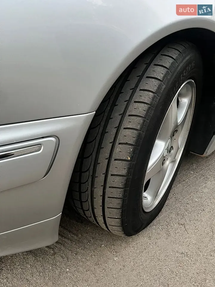 Mercedes-Benz E-Class 2001 photo 2