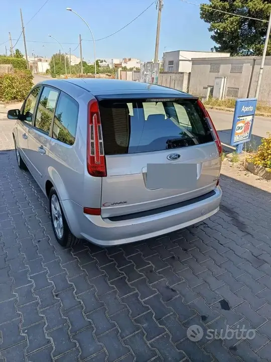 Ford C-Max 2010 photo 2