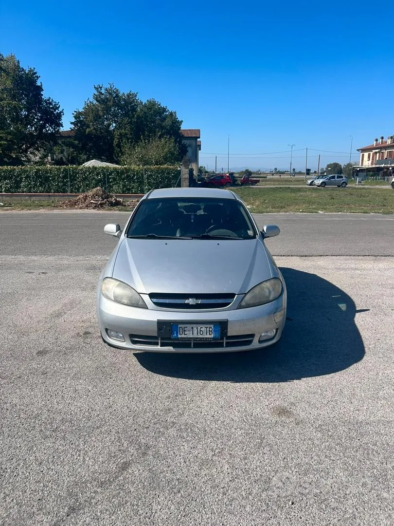Chevrolet Lacetti 2006 photo 2