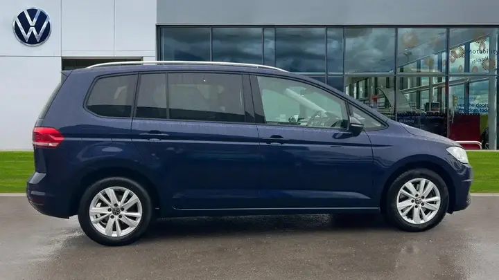 Volkswagen Touran 2022 photo 4