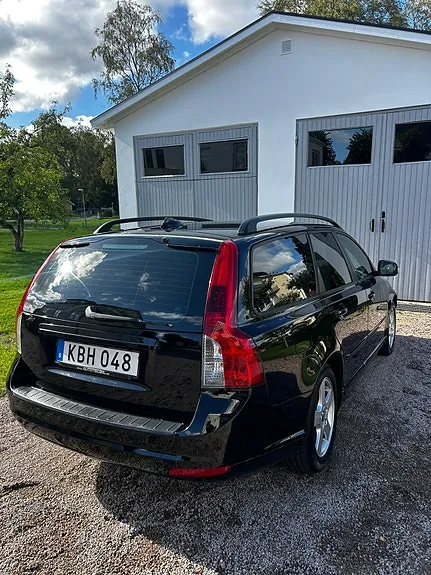 Volvo V50 2010 photo 4
