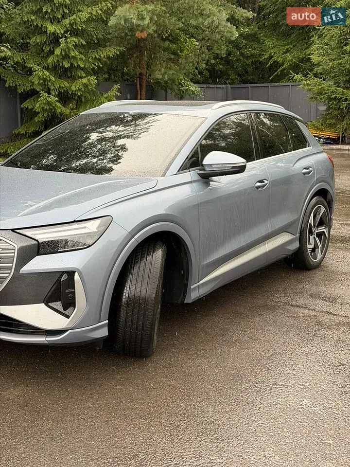 Audi Q4 E-Tron 2023 photo 3
