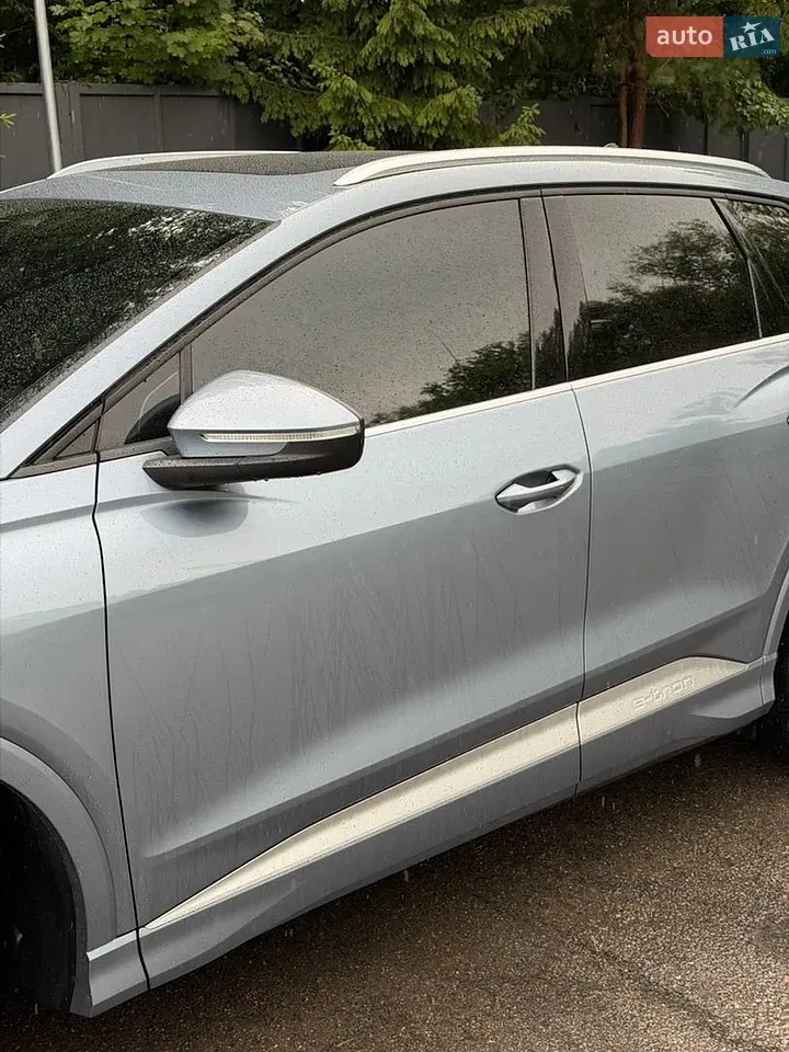 Audi Q4 E-Tron 2023 photo 4
