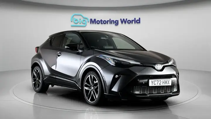 Toyota C-Hr 2022 photo 2
