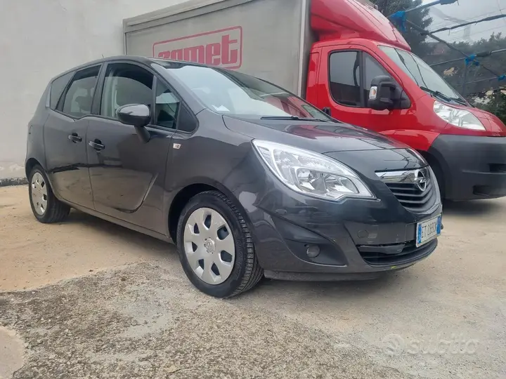 Opel Meriva 2013 photo 2