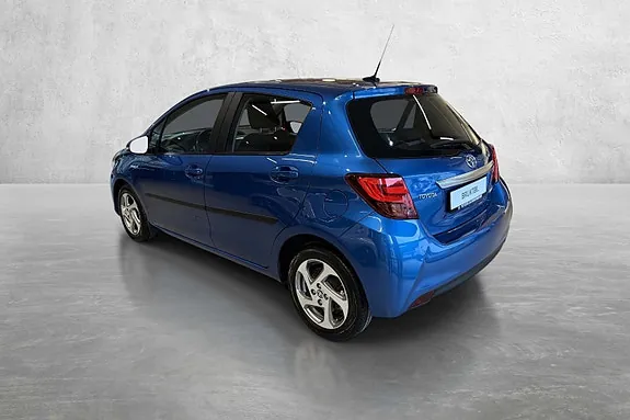 Toyota Yaris 2017 photo 3