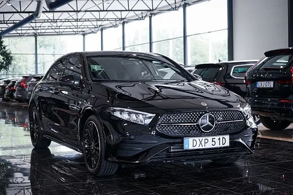 Mercedes-Benz A250 E 2026 photo 3