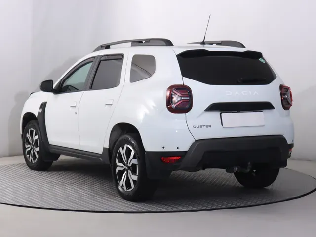 Dacia Duster 2023 photo 3