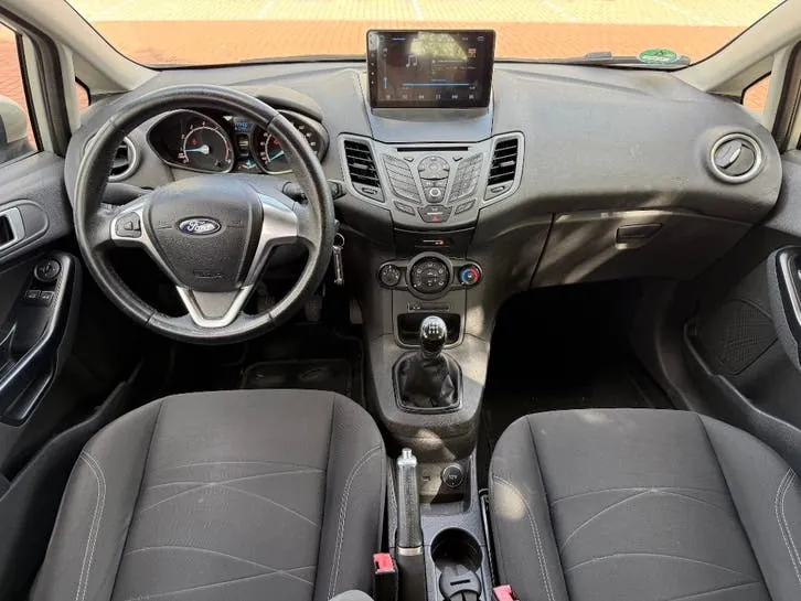 Ford Fiësta 2016 photo 3