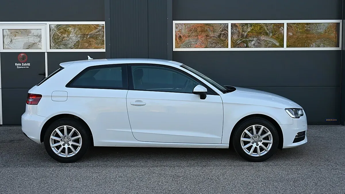 Audi A3 2014 photo 3
