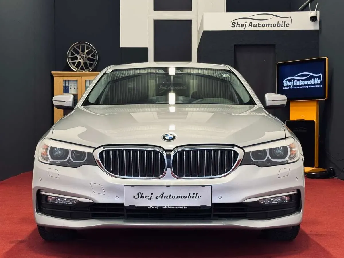 BMW 5 Series 2017 photo 2