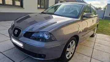 Seat Cordoba