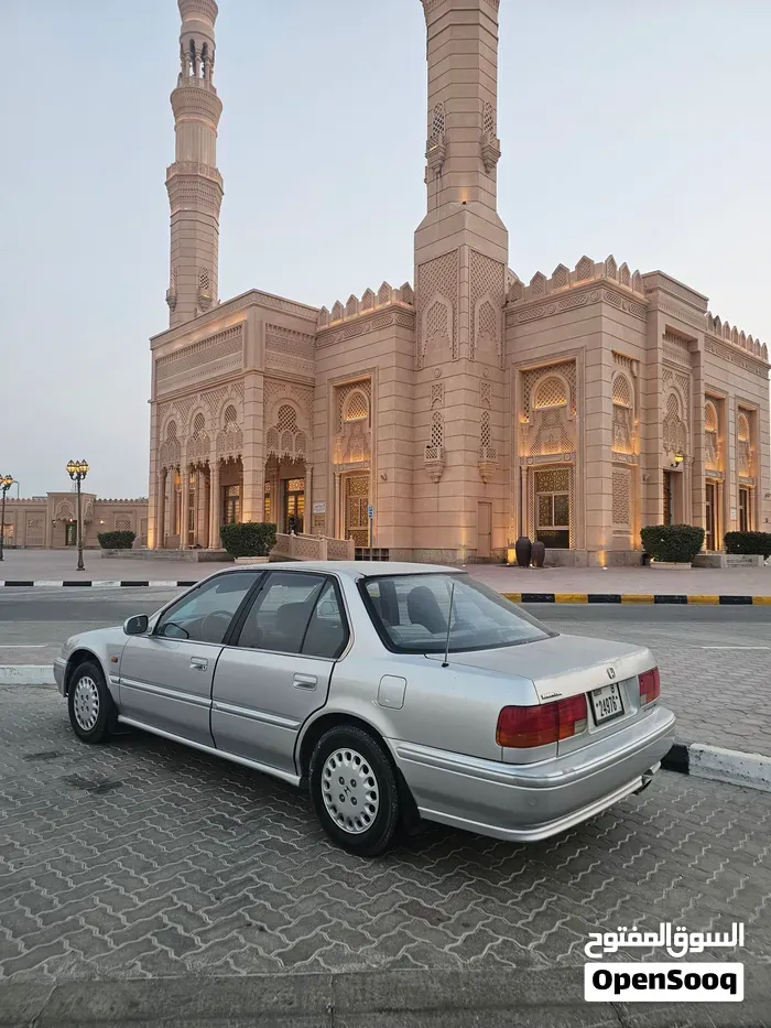 Honda Accord 1992 photo 4