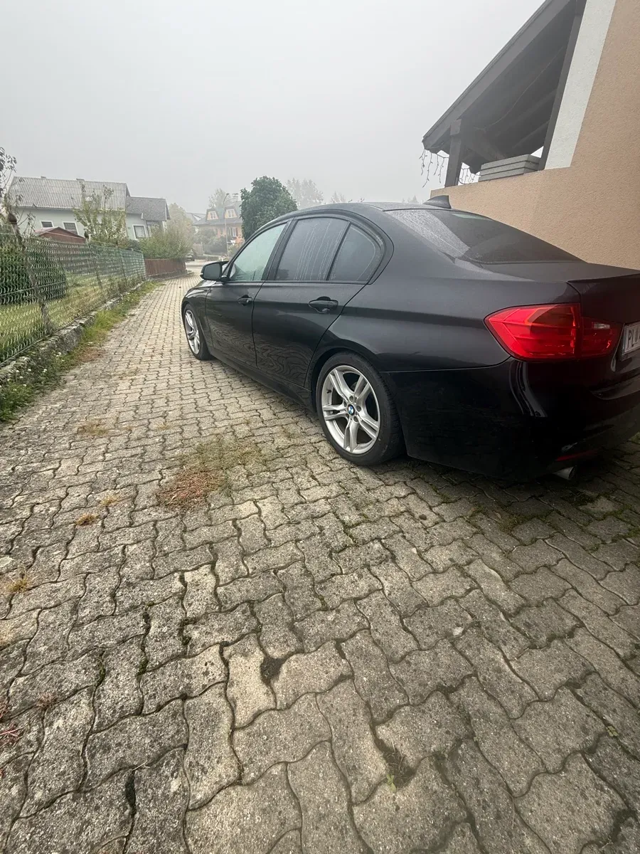 BMW 3 Series 2013 photo 3