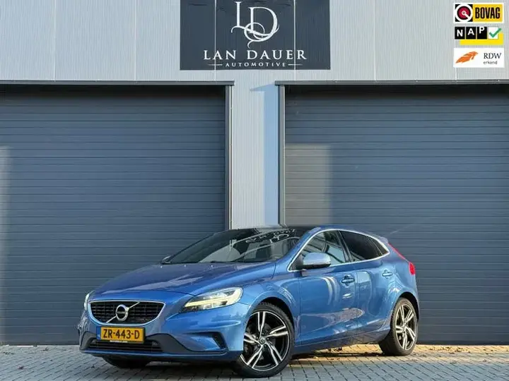 Volvo V40