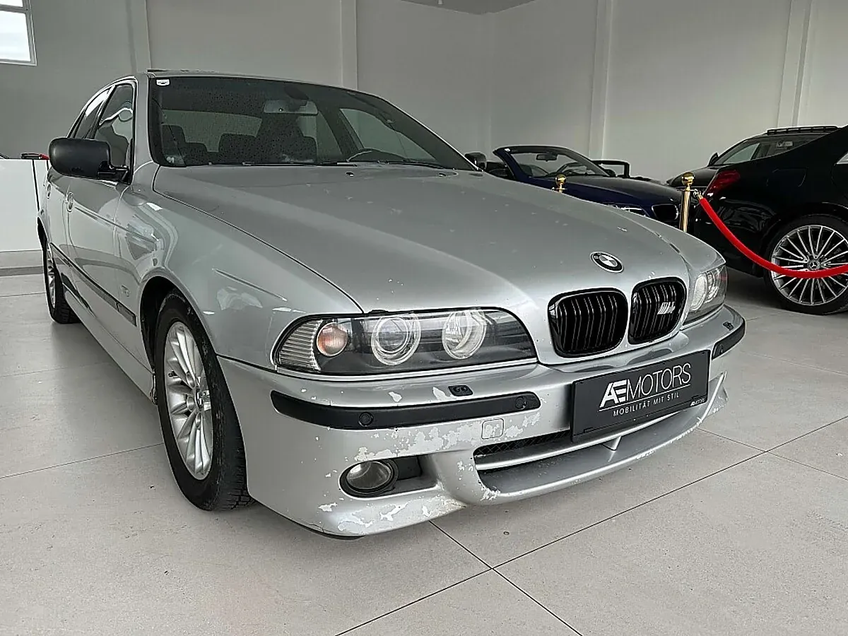 BMW 5 Series 2003 photo 3