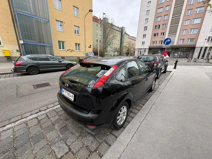 Ford Focus 2005 photo 3