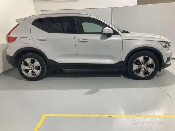 Volvo Xc40 2020 photo 3