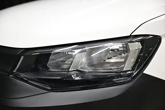 Volkswagen Caddy Maxi 2021 photo 3
