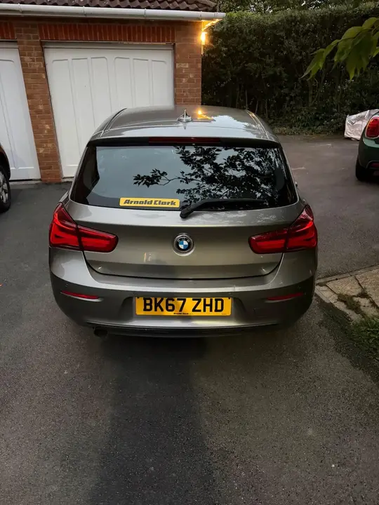BMW 1 Series 2017 photo 2