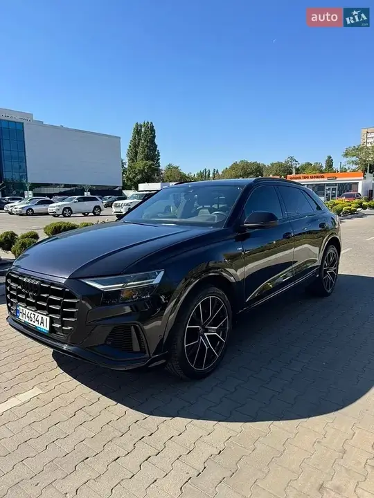 Audi Q8 2019 photo 4