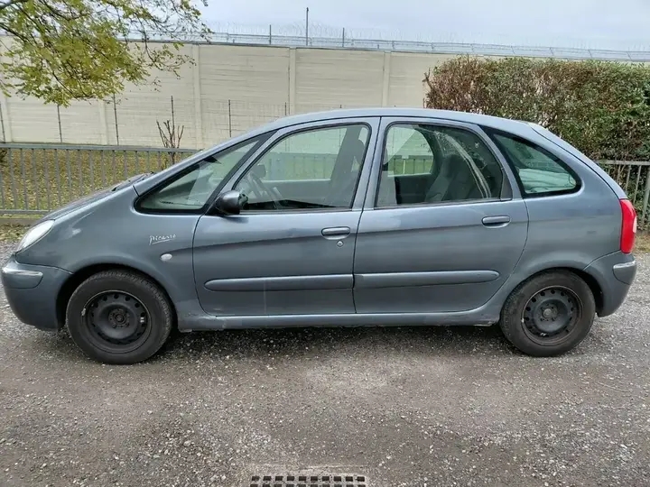Citroen C4 Picasso 2005 photo 3