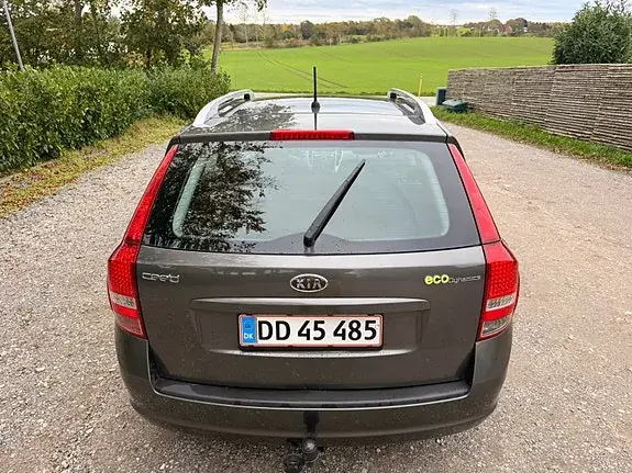 Kia Ceed 2011 photo 5