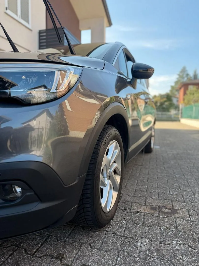 Opel Crossland X
