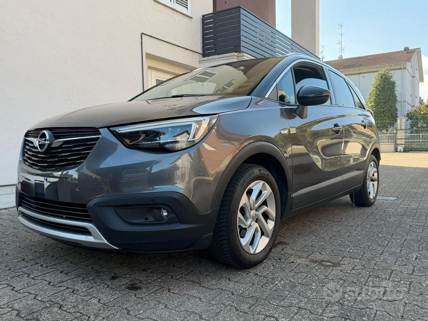 Opel Crossland X 2020 photo 2