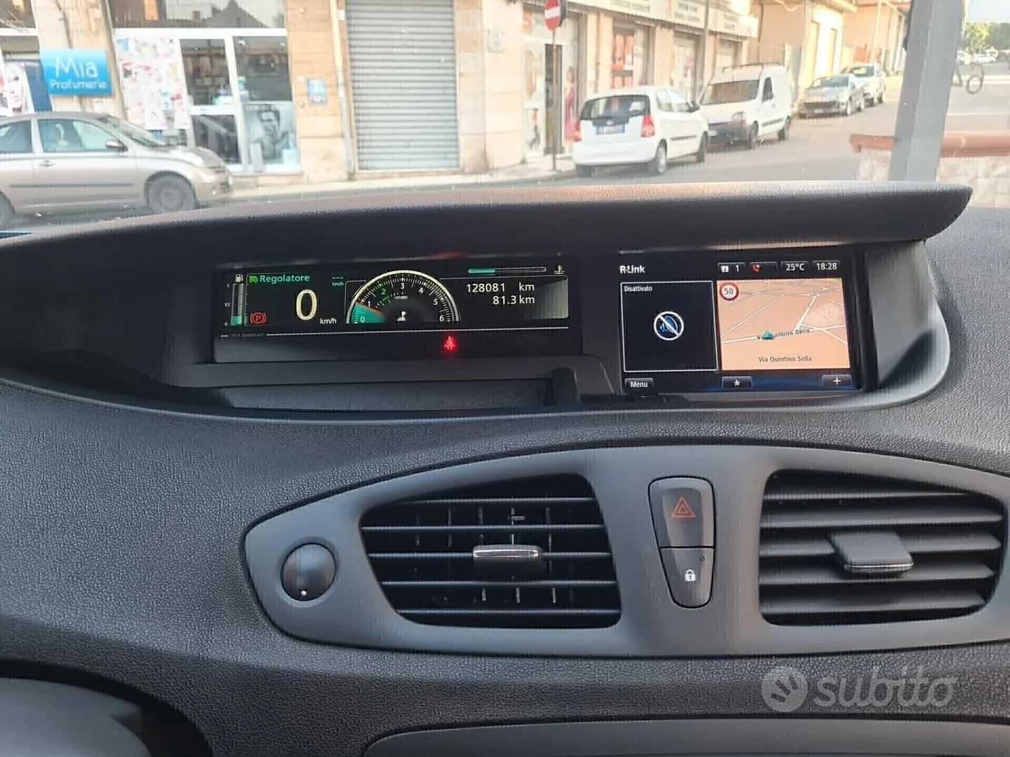Renault Scenic 2014 photo 5