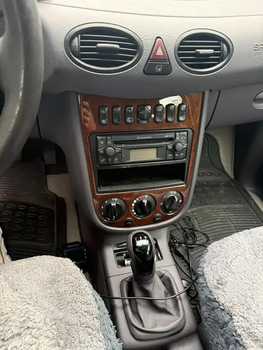 Mercedes-Benz A160