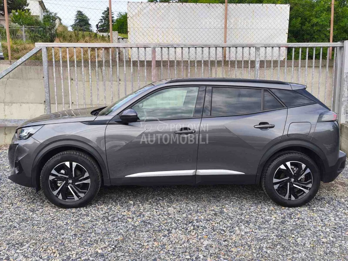 Peugeot 2008 2021 photo 5