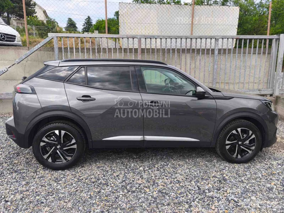 Peugeot 2008 2021 photo 4