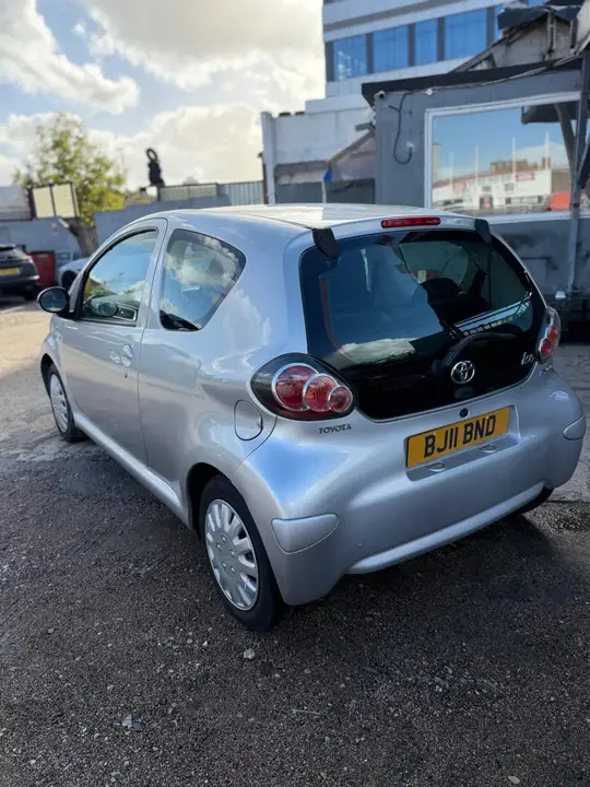 Toyota Aygo 2011 photo 4