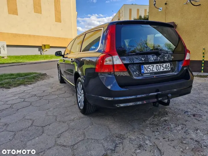 Volvo V70 2011 photo 3