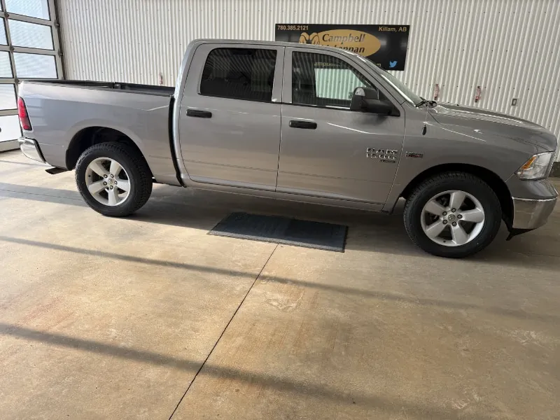 Ram 1500 Classic 2023 photo 5