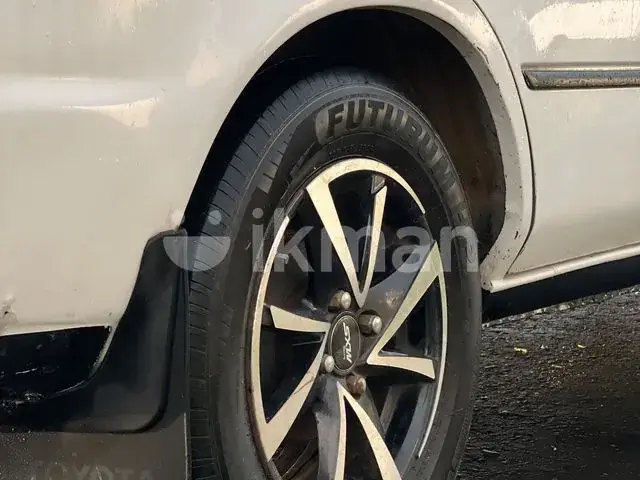 Toyota Corolla 1999 photo 4