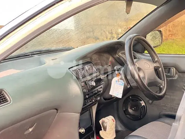 Toyota Corolla 1999 photo 5
