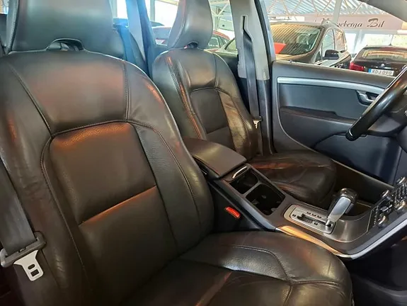 Volvo V70 2011 photo 5