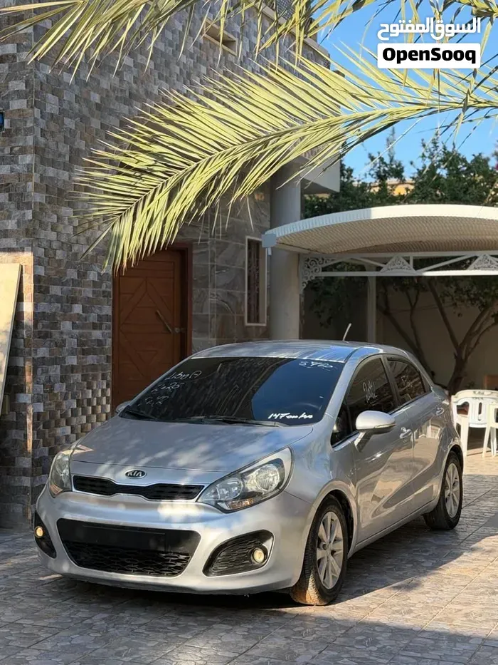 Kia Rio 2013 photo 5
