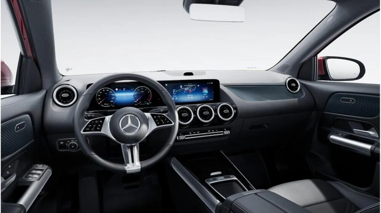 Mercedes-Benz Gla photo 5