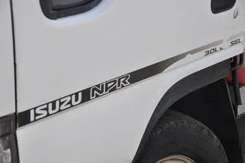 Isuzu Npr 2008 photo 2