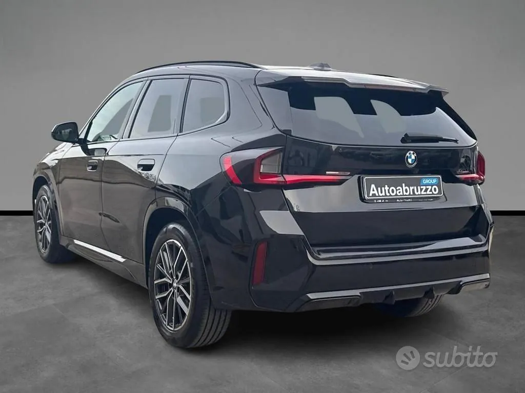 BMW X1 2023 photo 3