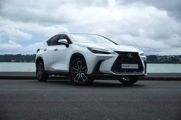 Lexus Nx 350H 2022 photo 2