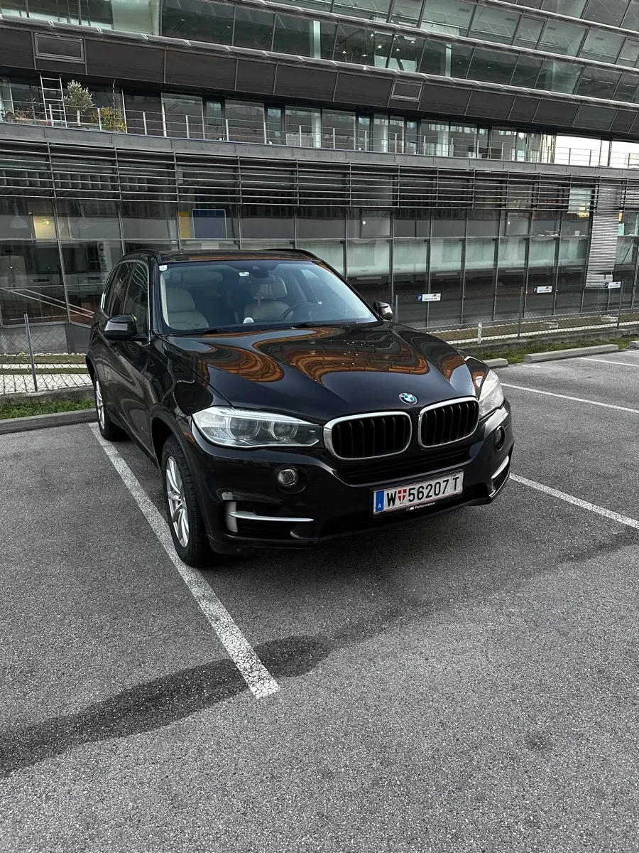 BMW X5 2014 photo 2