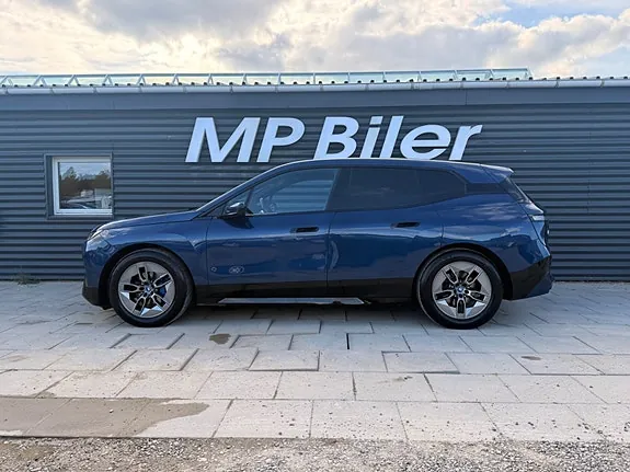 BMW Ix 2022 photo 4
