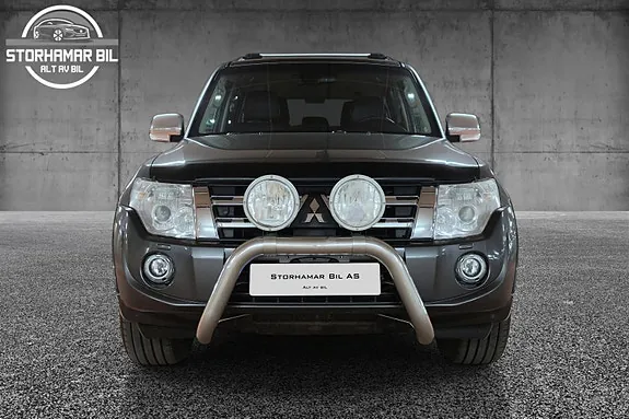Mitsubishi Pajero 2013 photo 3