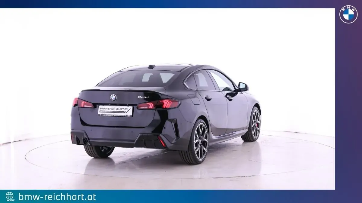 BMW 2 Series 2026 photo 3